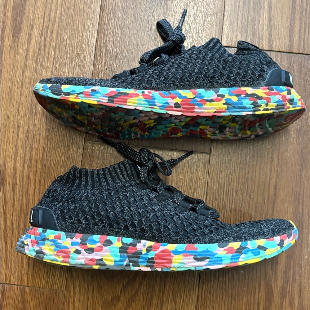 Nobull Black and Gray Knit Sneaker with Colorful Insole Size M 8.5/9 W